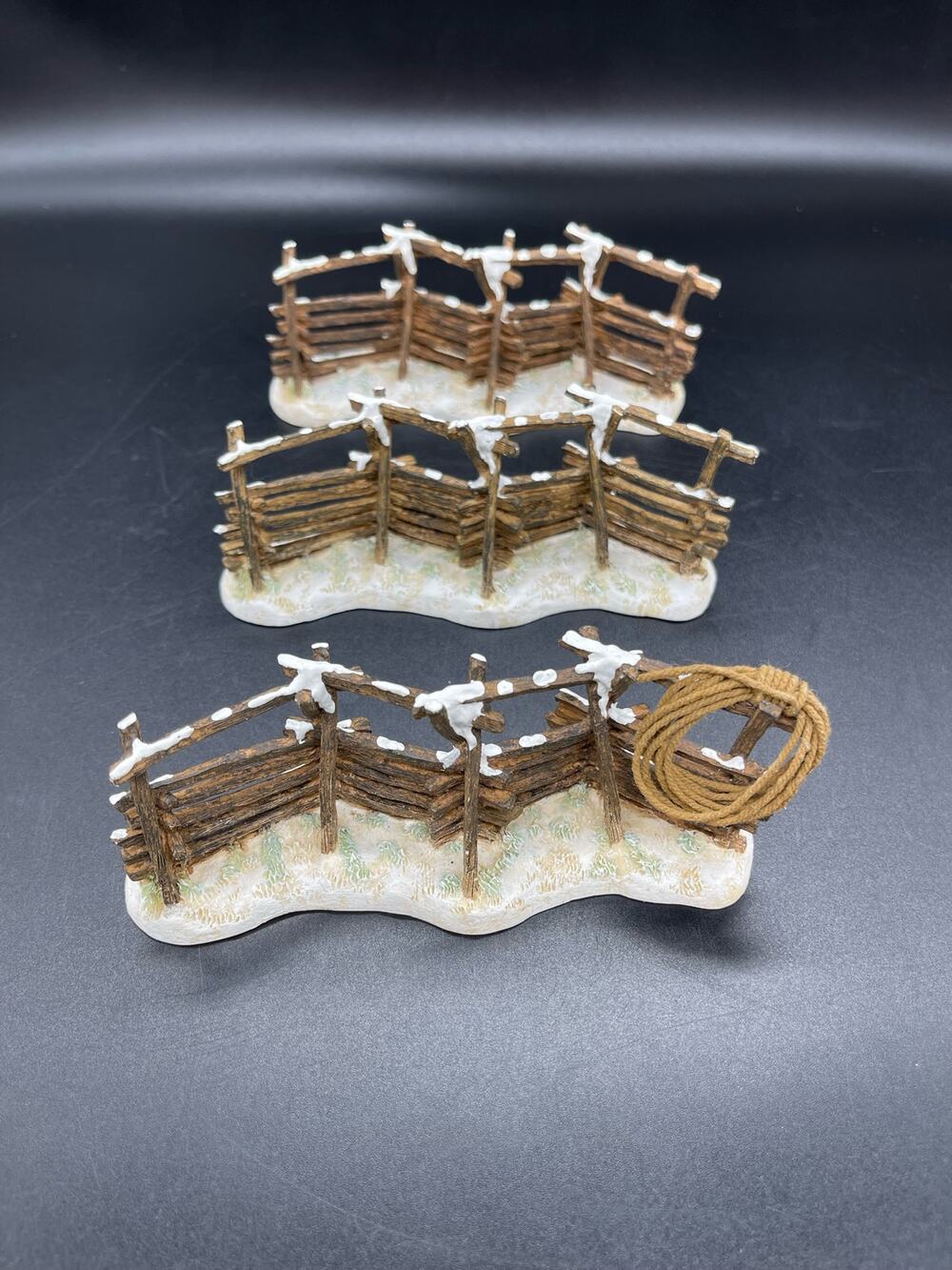 Corral Snow Holiday Western Fence Set of 3 Figurines 1 with Attached Lasso Rope